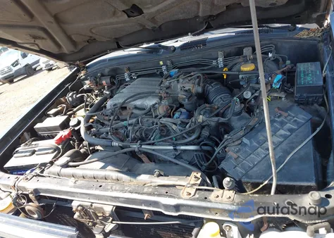 2001 Nissan Pathfinder Le из США, поврежденный, VIN JN8DR07Y01W514002